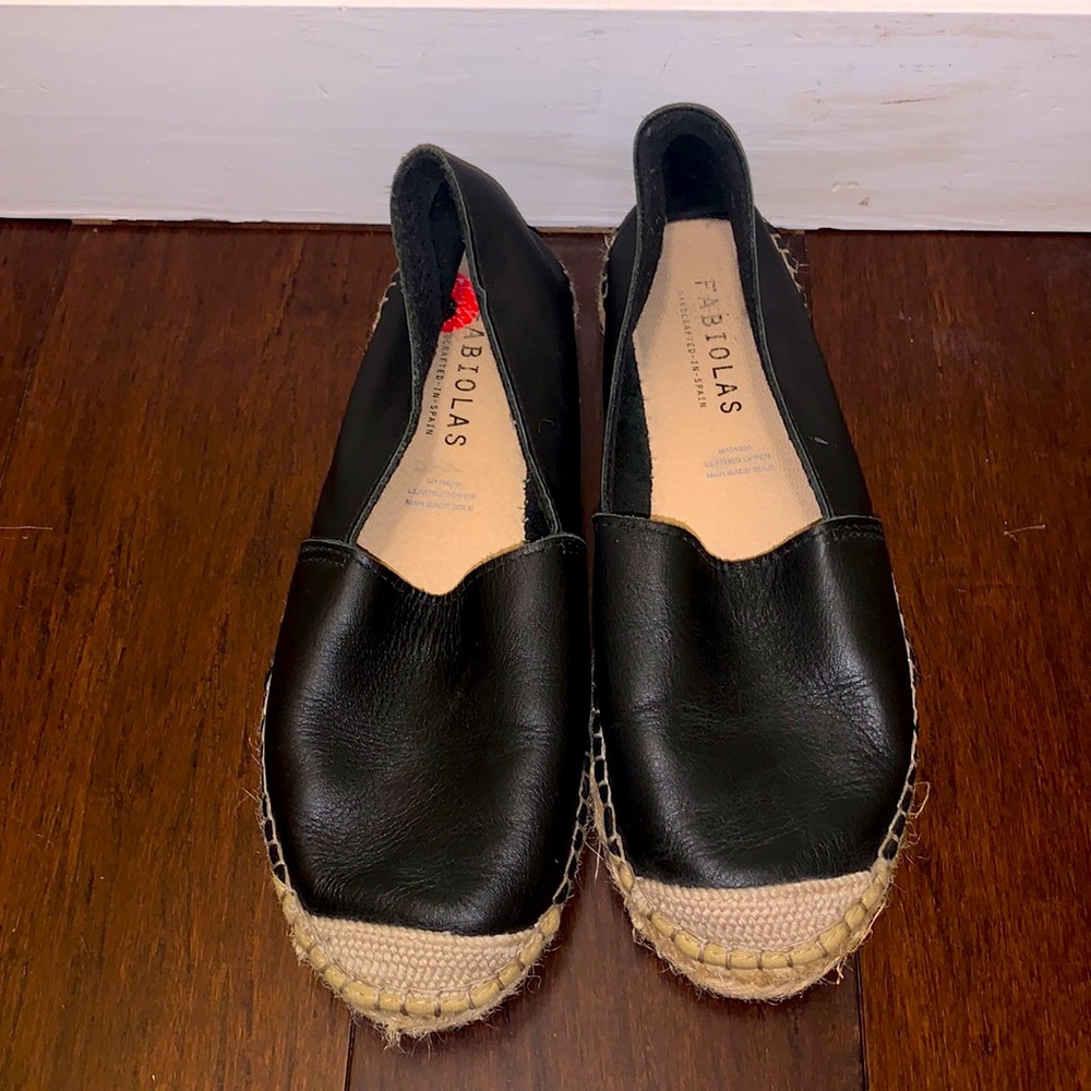 Fabiolas Handcrafted in Spain Black Loafer Slip Ons Women’s Real Leather!!